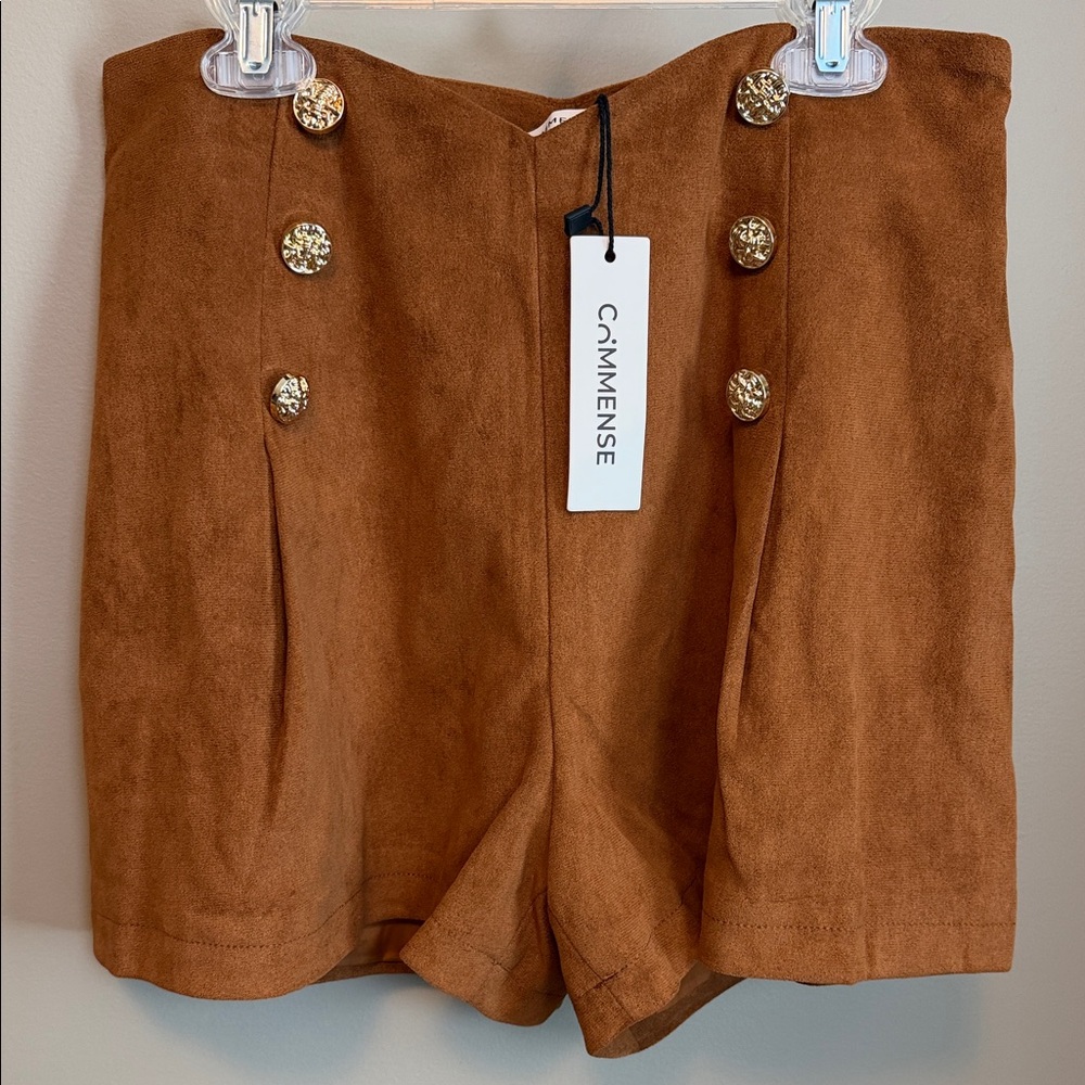 Commense Size Medium High-Waist Rust Brown Suede-Look Shorts with Gold Buttons - Picture 3 of 7